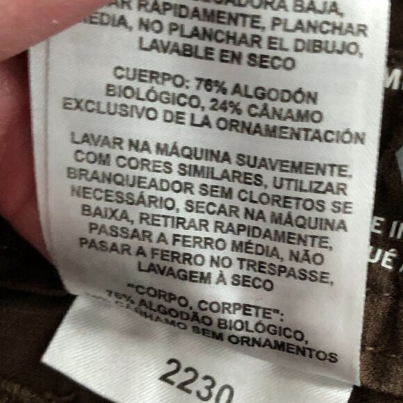 Mountain Hardware Button Leg Cropped Chino Pant - Organic Cotton & Hemp - Picture 11 of 12